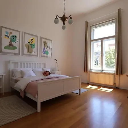 Piano Nobile, Appartement *